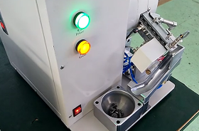 深圳鴻栢科技自主研發生產的螺栓計數供料機