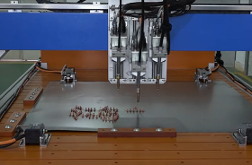 鴻栢科技三槍全自動螺柱焊專機焊接演示